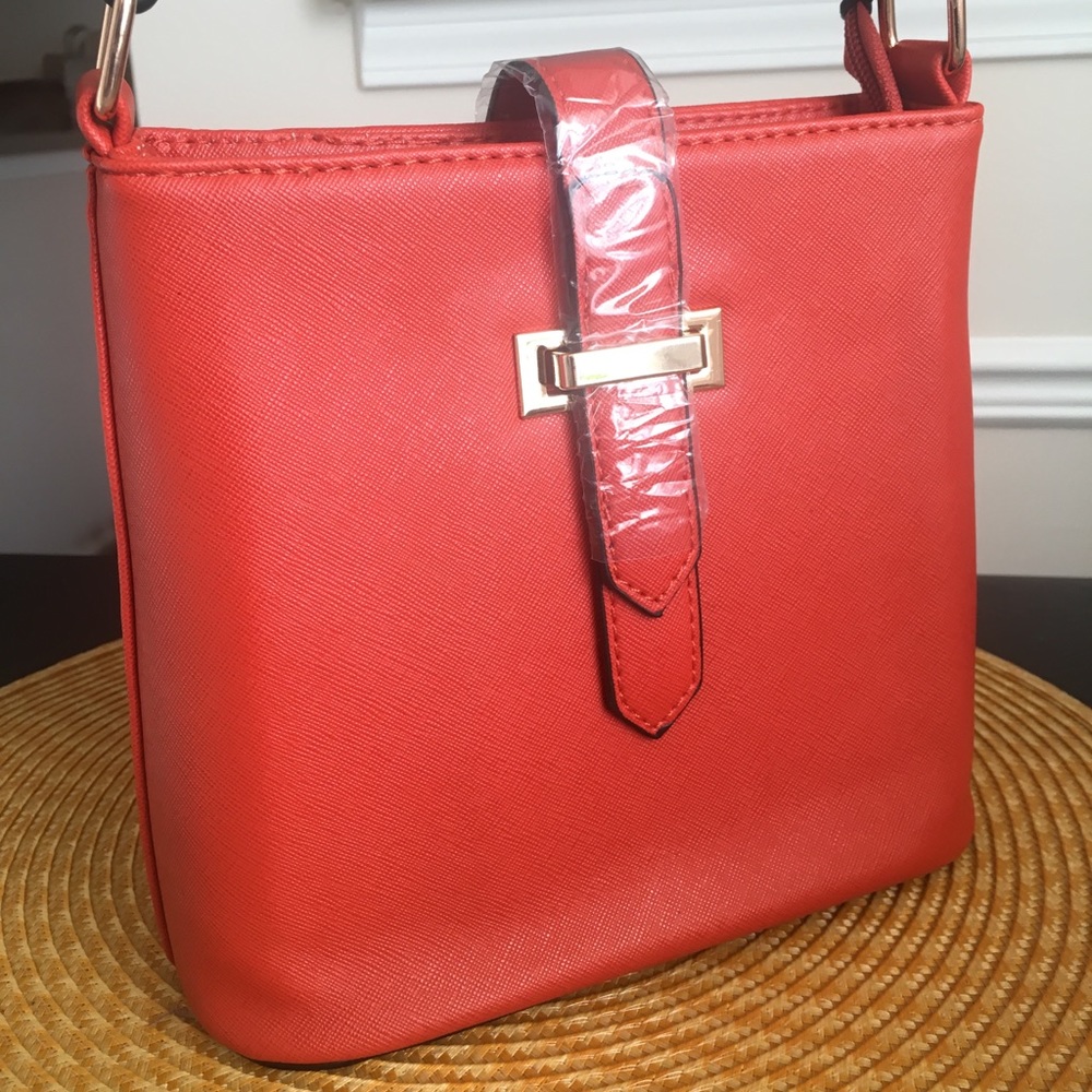 100% Vegan Leather Crossbody!